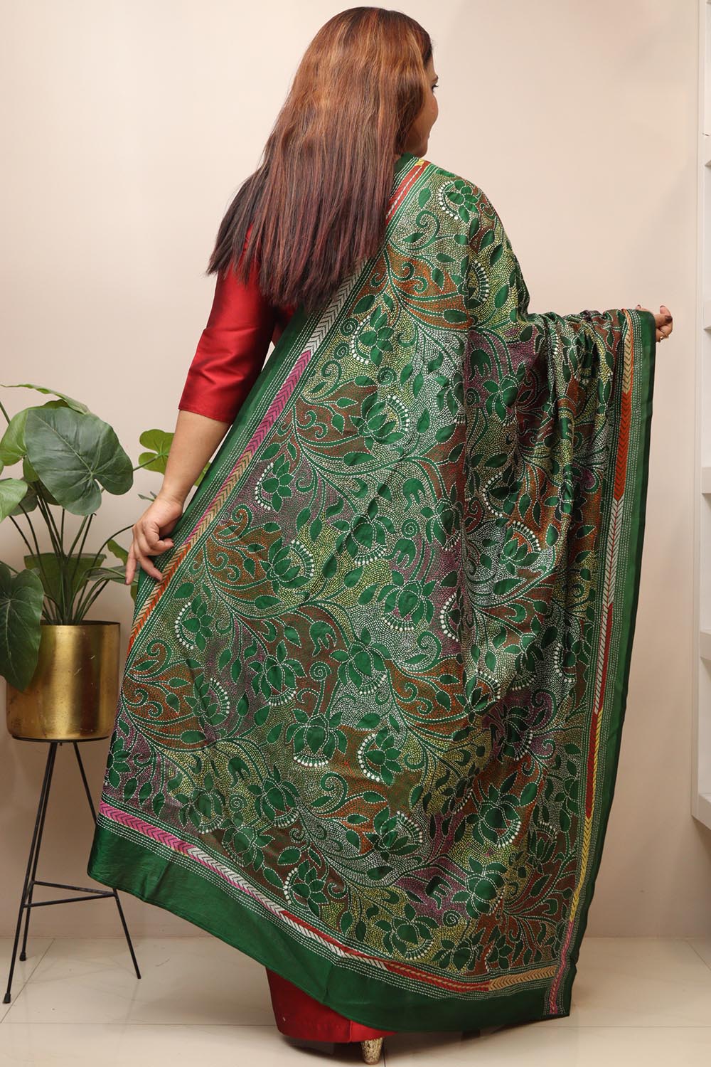 Green Hand Embroidered Kantha Pure Bangalore Silk Dupatta - Luxurion World
