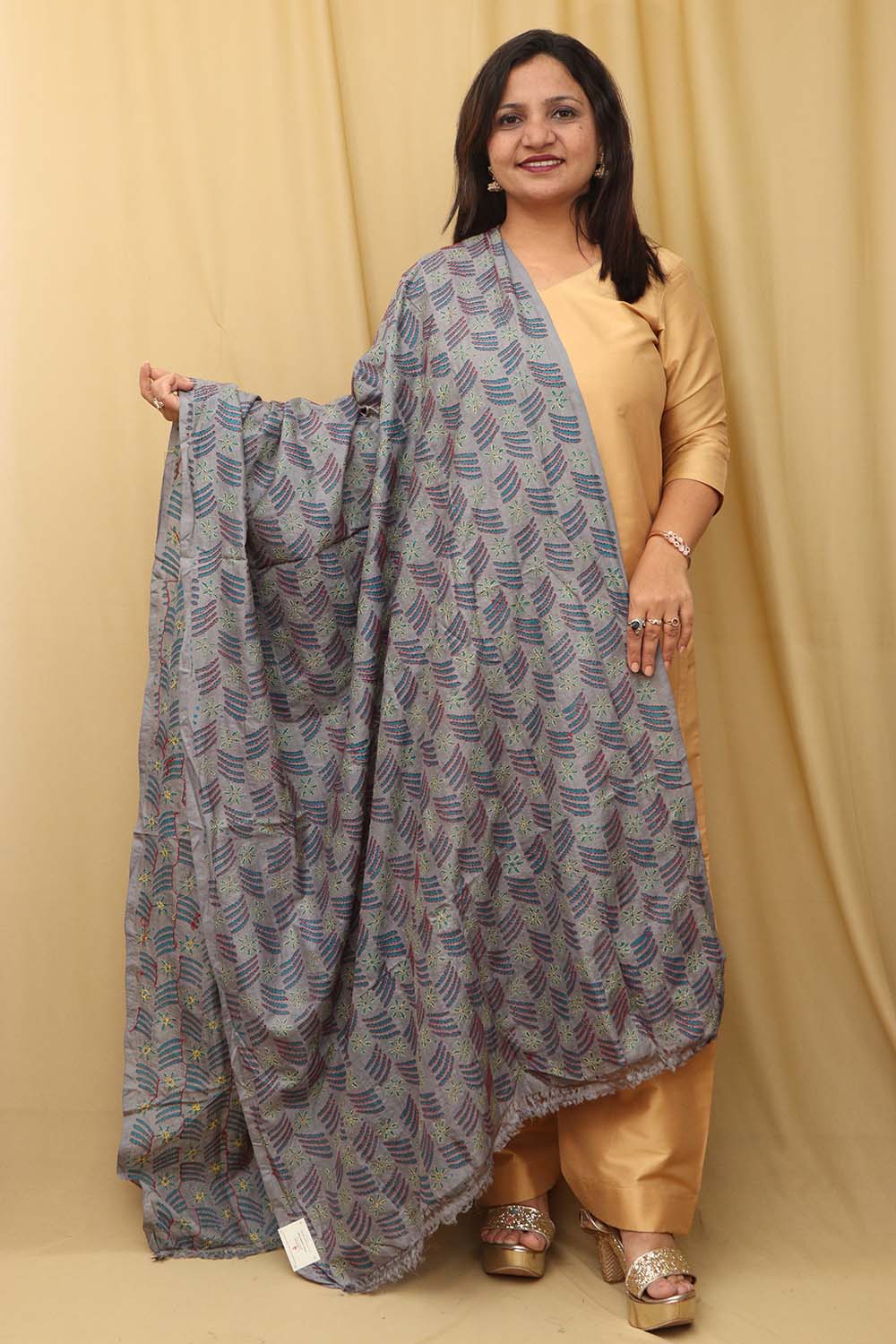Grey Hand Embroidered Kantha Block Printed Tussar Silk Dupatta - Luxurion World