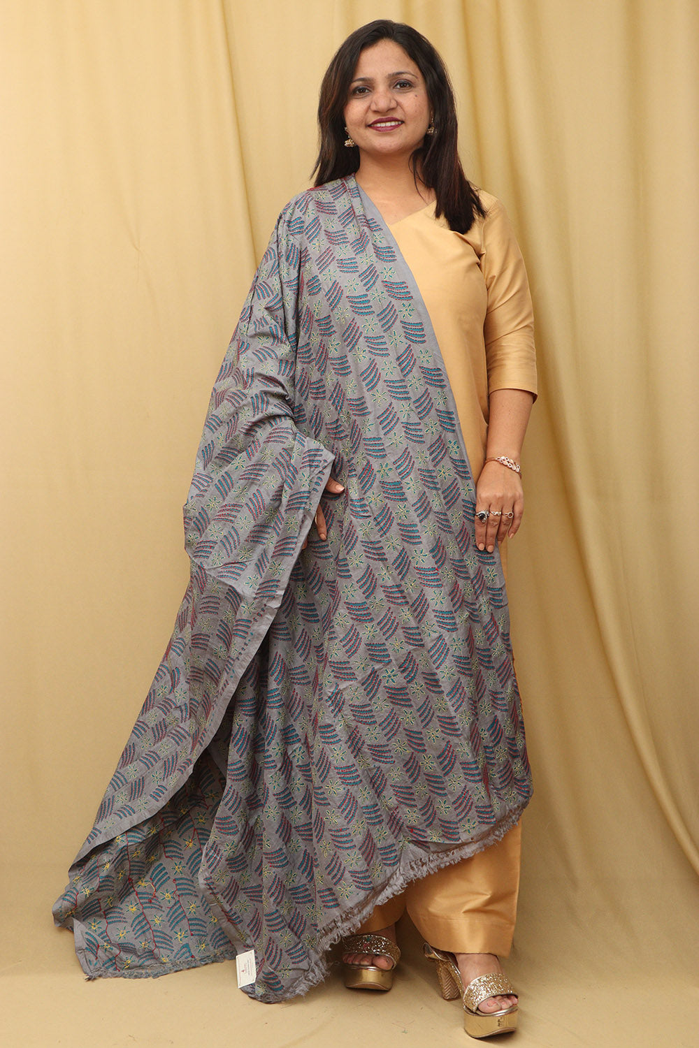 Grey Hand Embroidered Kantha Block Printed Tussar Silk Dupatta - Luxurion World