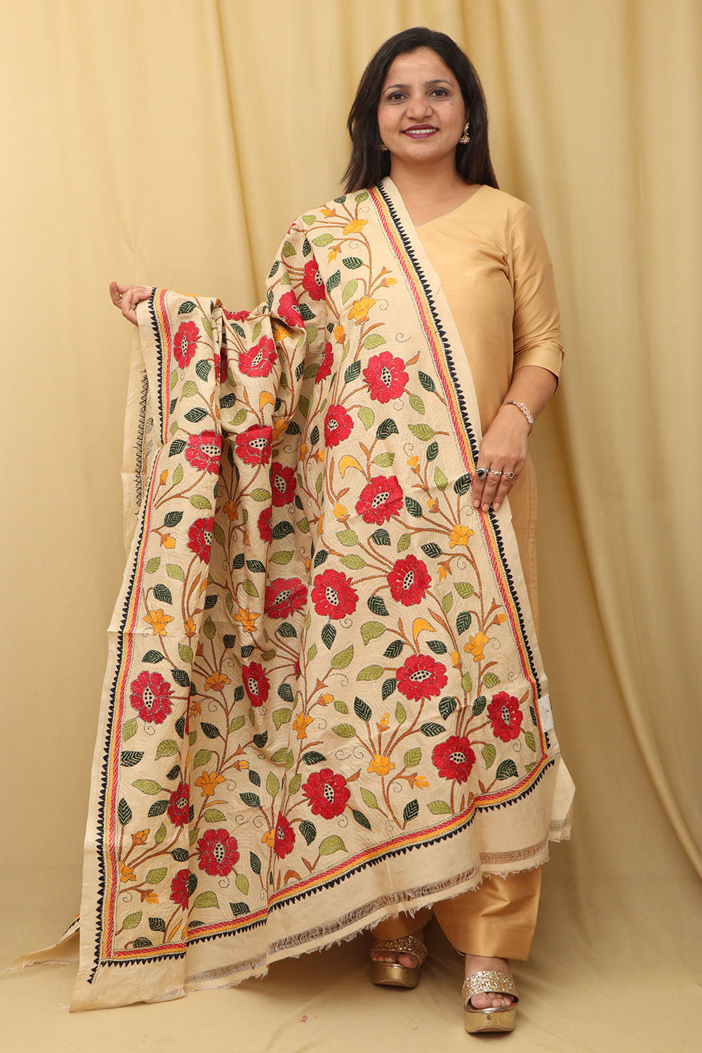 Pastel Hand Embroidered Kantha Pure Tussar Silk Dupatta - Luxurion World