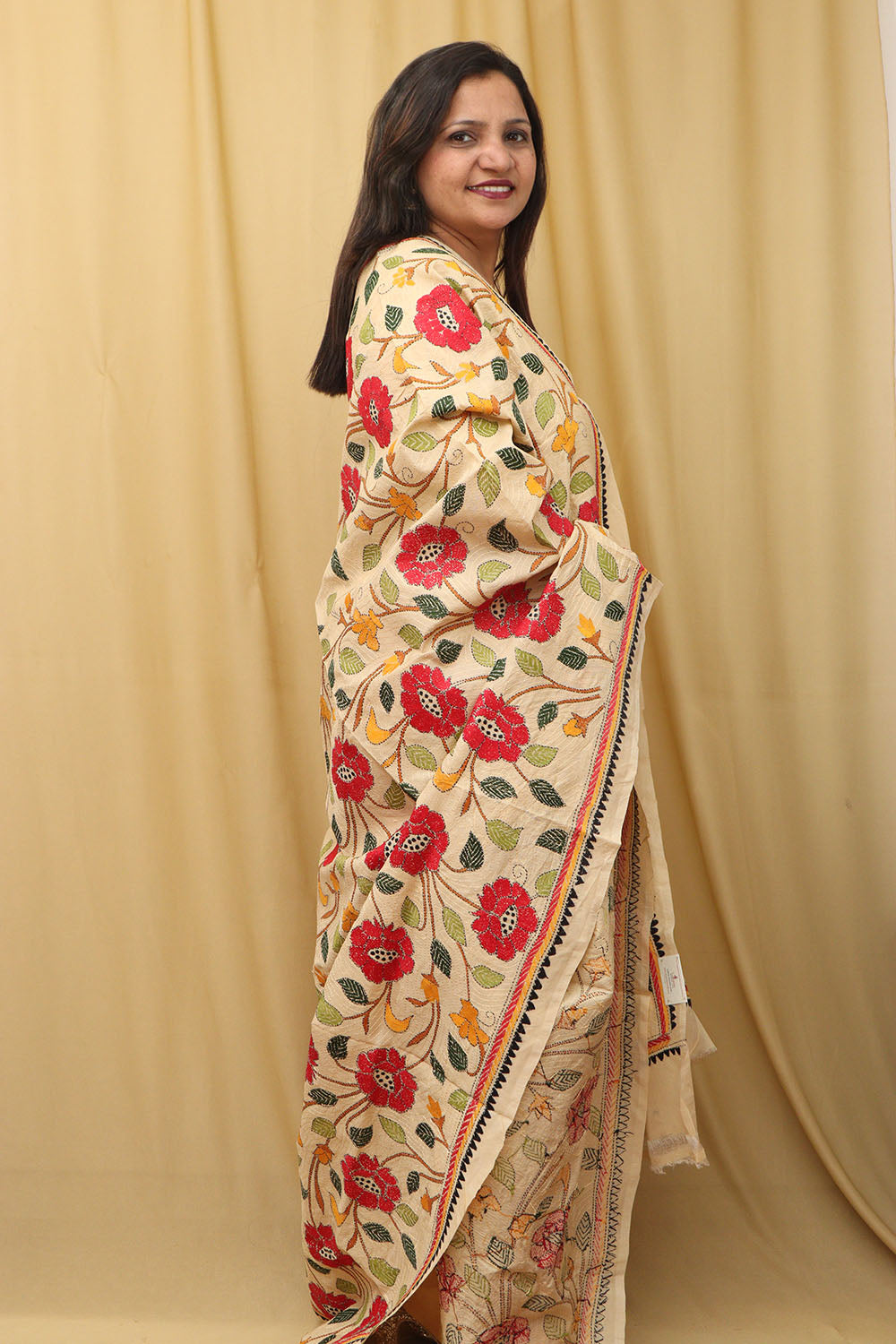 Pastel Hand Embroidered Kantha Pure Tussar Silk Dupatta - Luxurion World