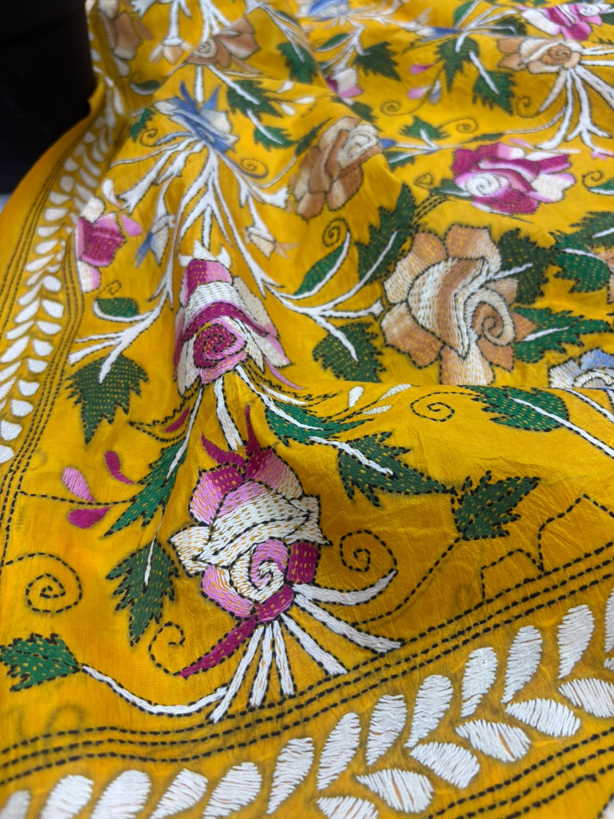 Yellow Hand Embroidered Kantha Pure Bangalore Silk Flower Design Dupatta