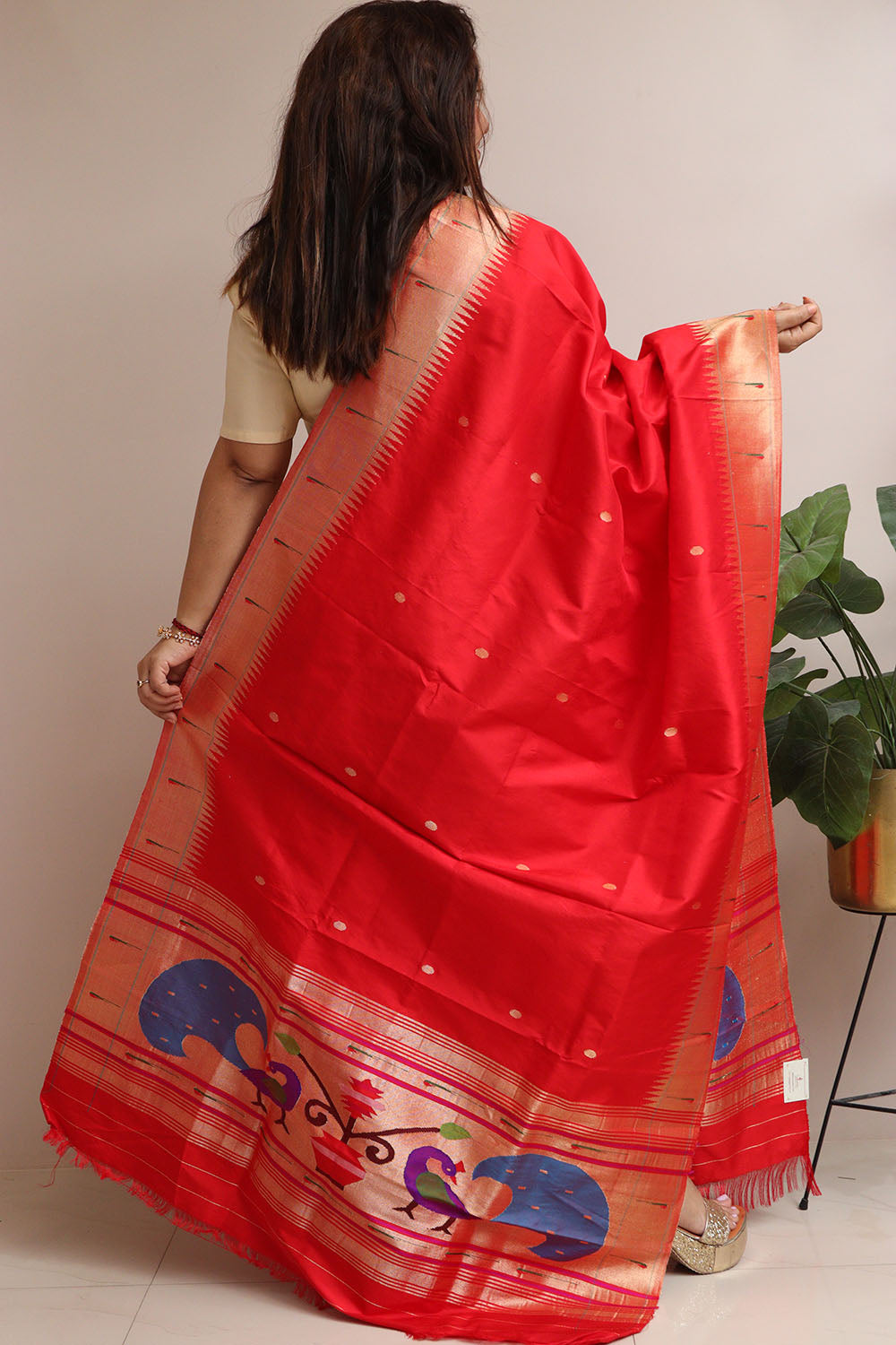 Red Paithani Handloom Pure Silk Muniya Border Dupatta - Luxurion World