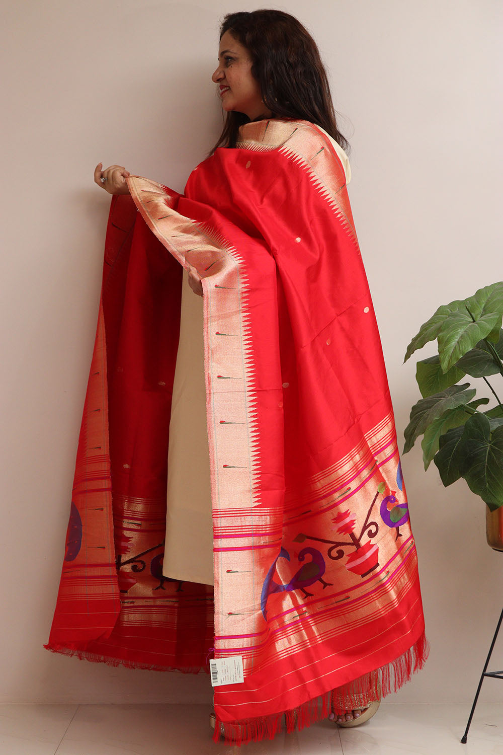 Red Paithani Handloom Pure Silk Muniya Border Dupatta - Luxurion World