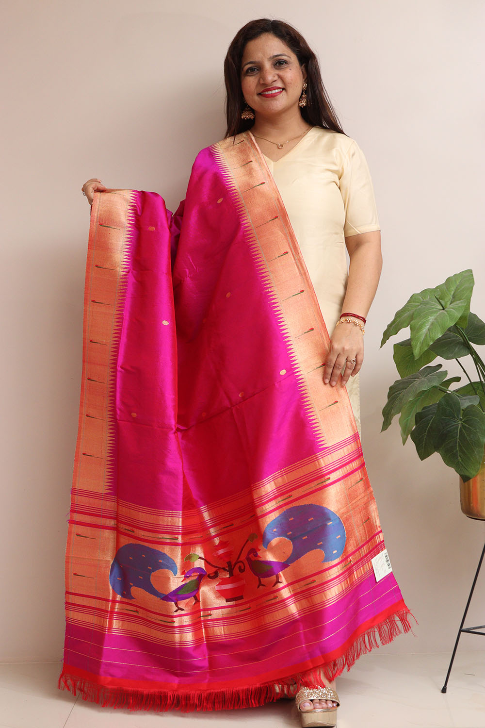 Pink Paithani Handloom Pure Silk Muniya Border Dupatta - Luxurion World