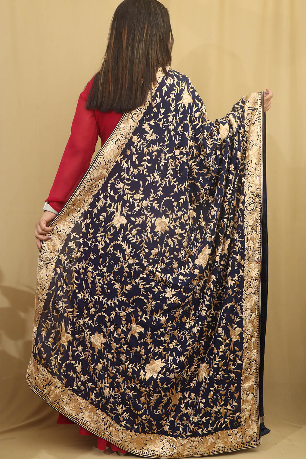 Elegant Blue Parsi Hand Embroidered Pure Georgette Dupatta - Luxurion World