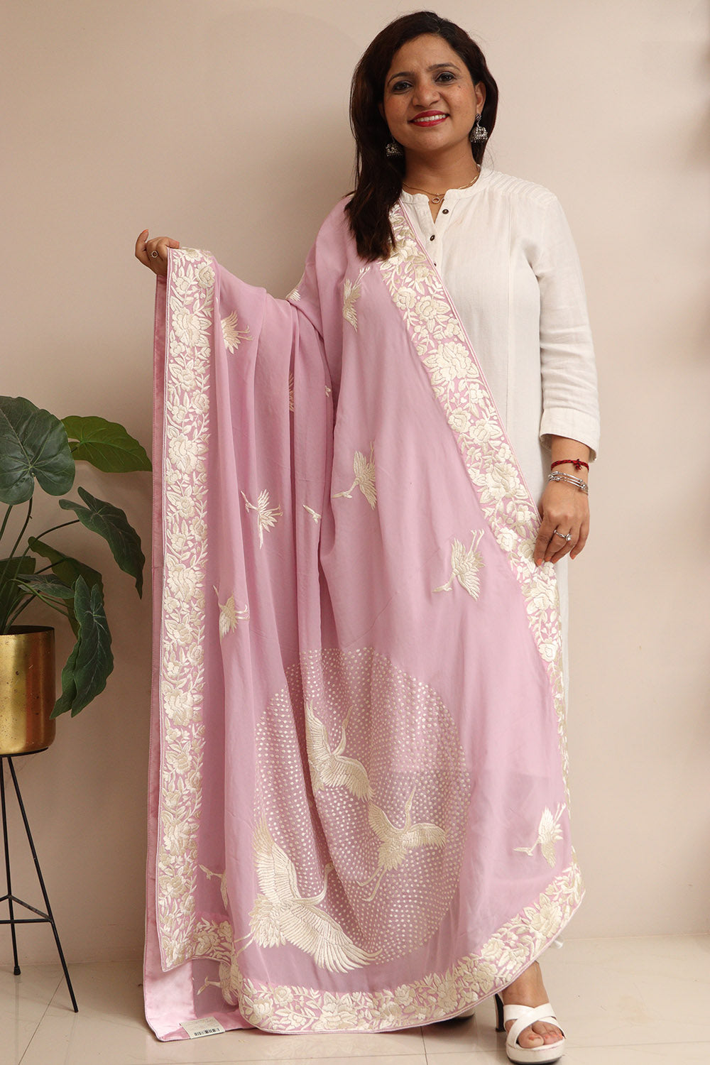 Purple Hand Embroidered Parsi Georgette Flower And Bird Design Dupatta - Luxurion World
