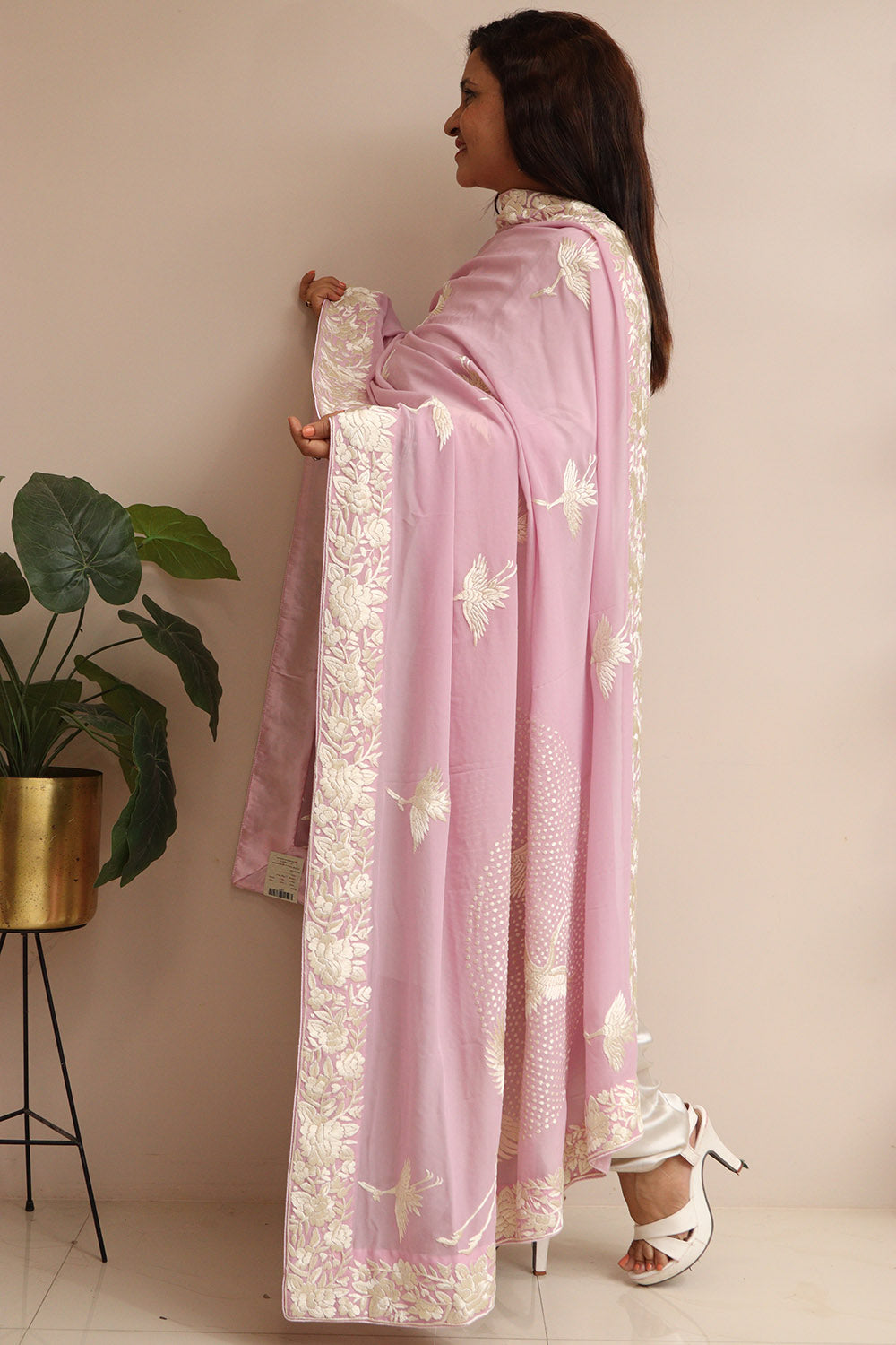 Purple Hand Embroidered Parsi Georgette Flower And Bird Design Dupatta - Luxurion World