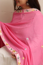 Pink Hand Embroidered Parsi Georgette Flower And Bird Design Dupatta - Luxurion World
