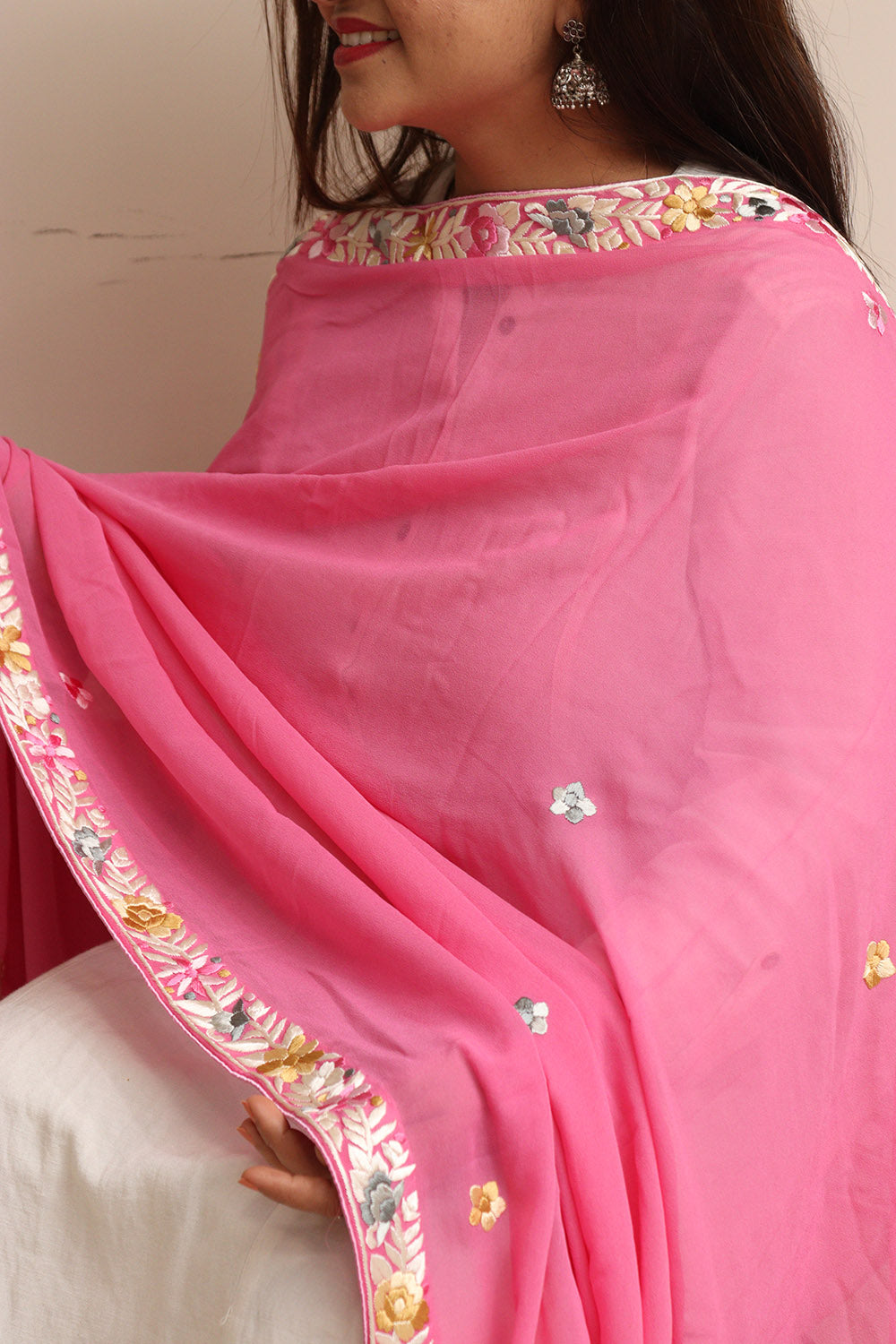 Pink Hand Embroidered Parsi Georgette Flower And Bird Design Dupatta - Luxurion World