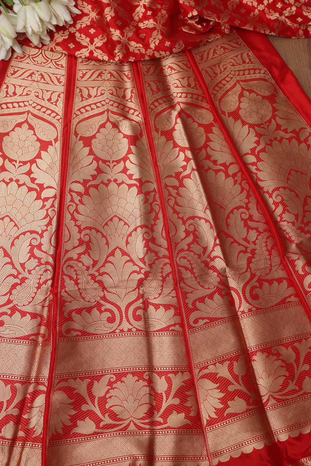 Exquisite Red Banarasi Pure Katan Silk Unstitched Flower Design Lehenga Set - Luxurion World