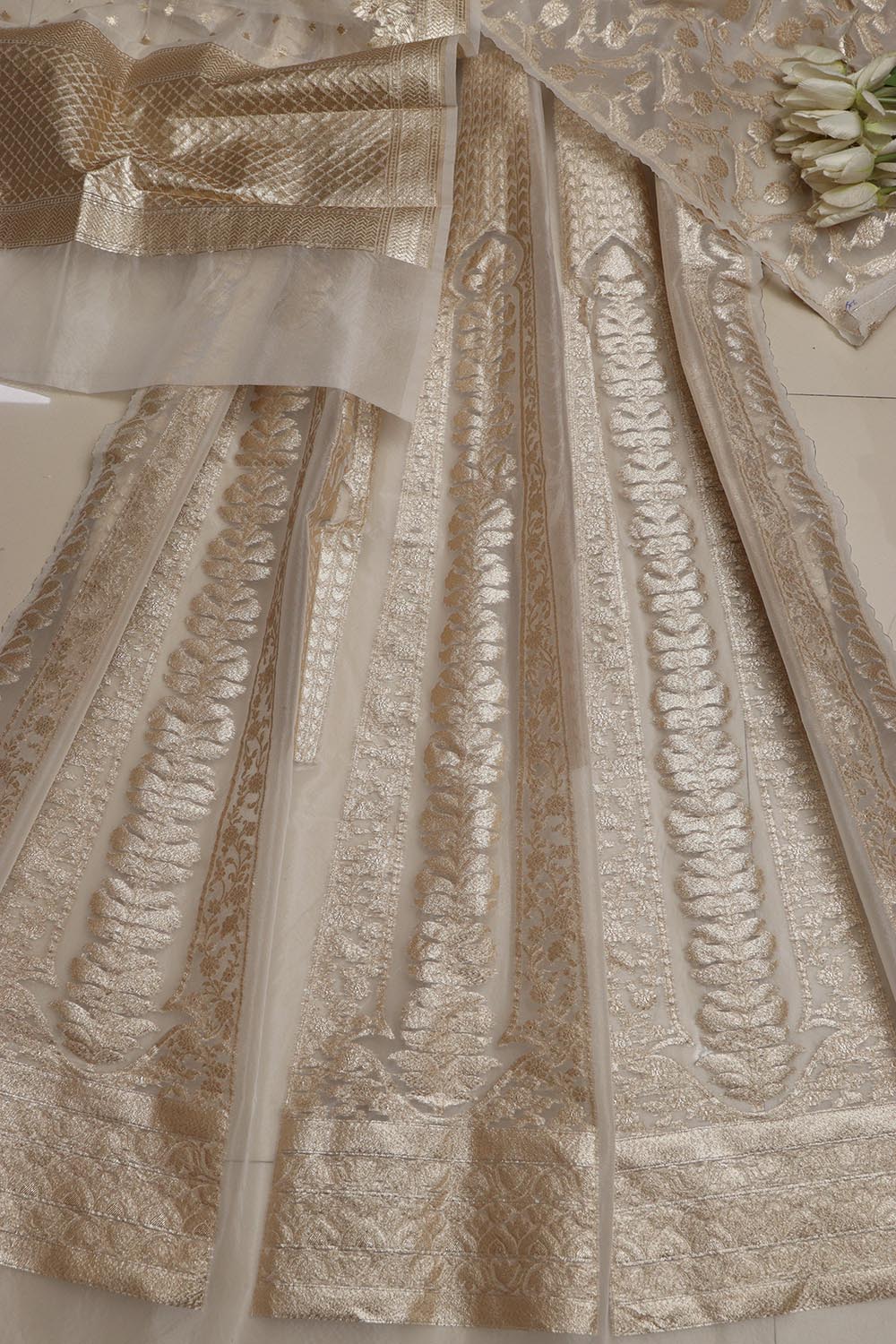 Stunning Dyeable Banarasi Organza Silk Unstitched Lehenga Set - Luxurion World