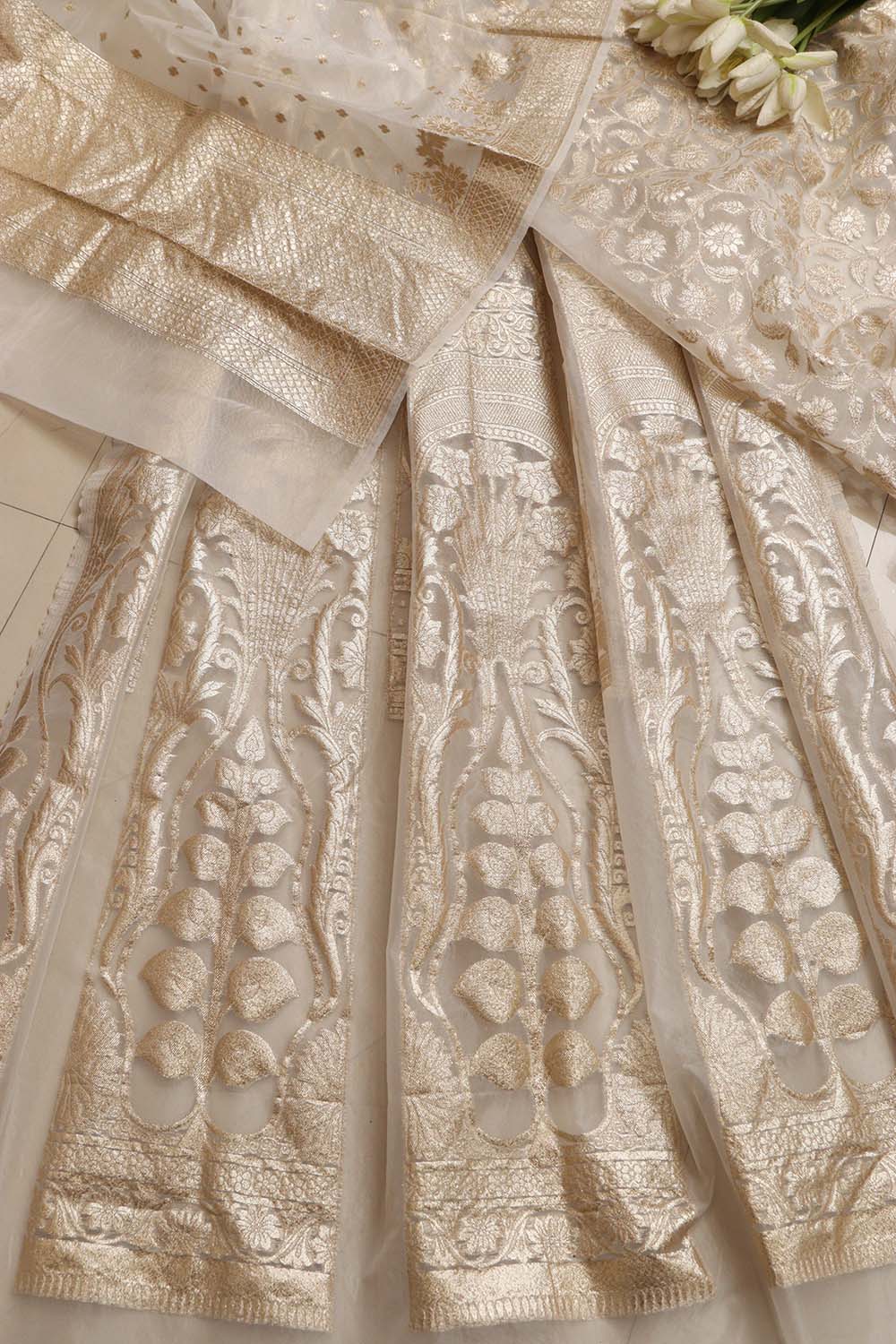 Stunning Dyeable Banarasi Organza Silk Unstitched Lehenga Set - Luxurion World