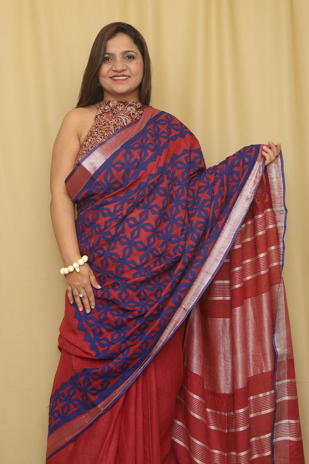 Red Hand Applique Work Linen Cotton Saree - Luxurion World
