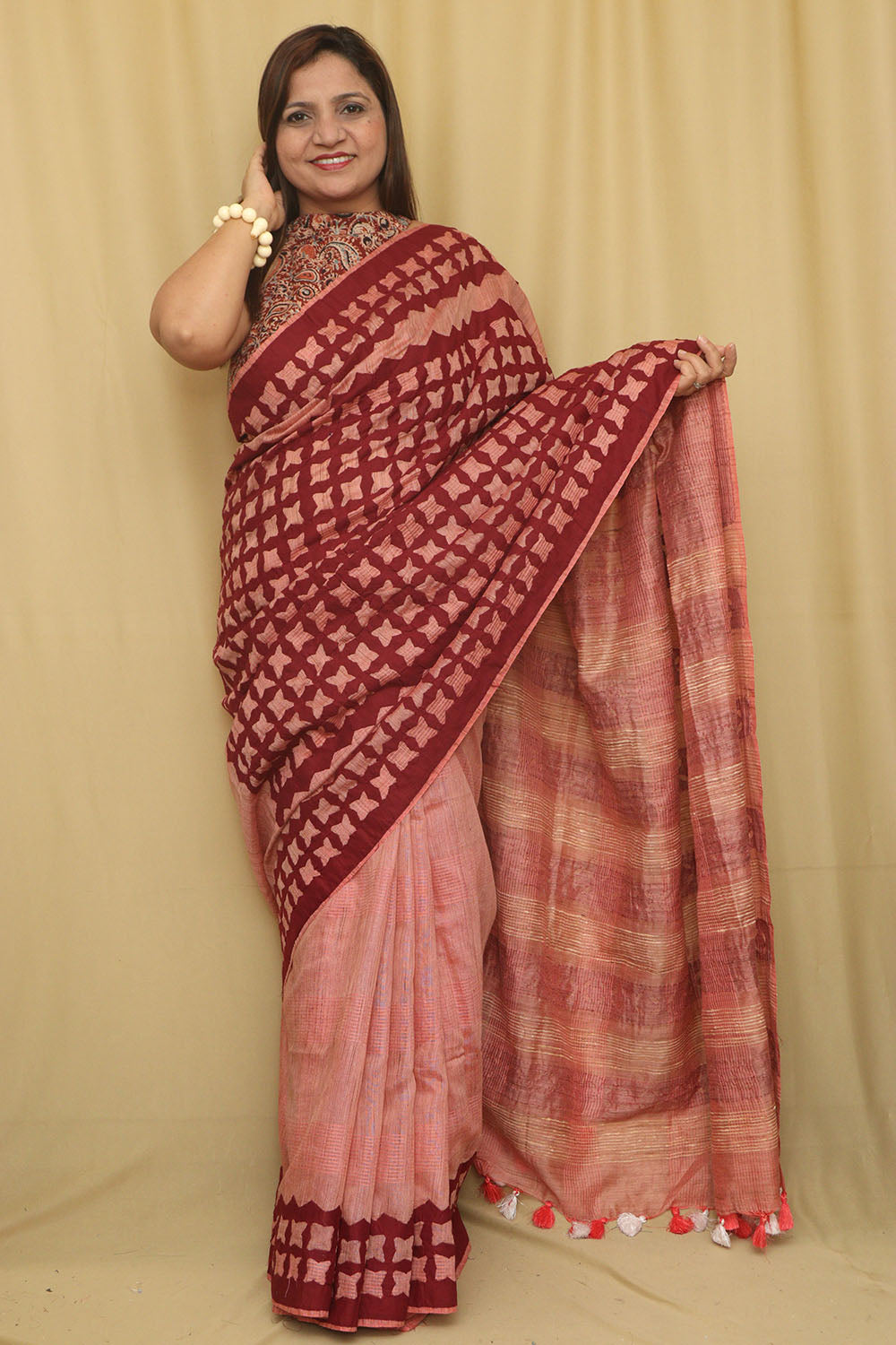 Peach Hand Applique Work Tussar Cotton Saree - Luxurion World