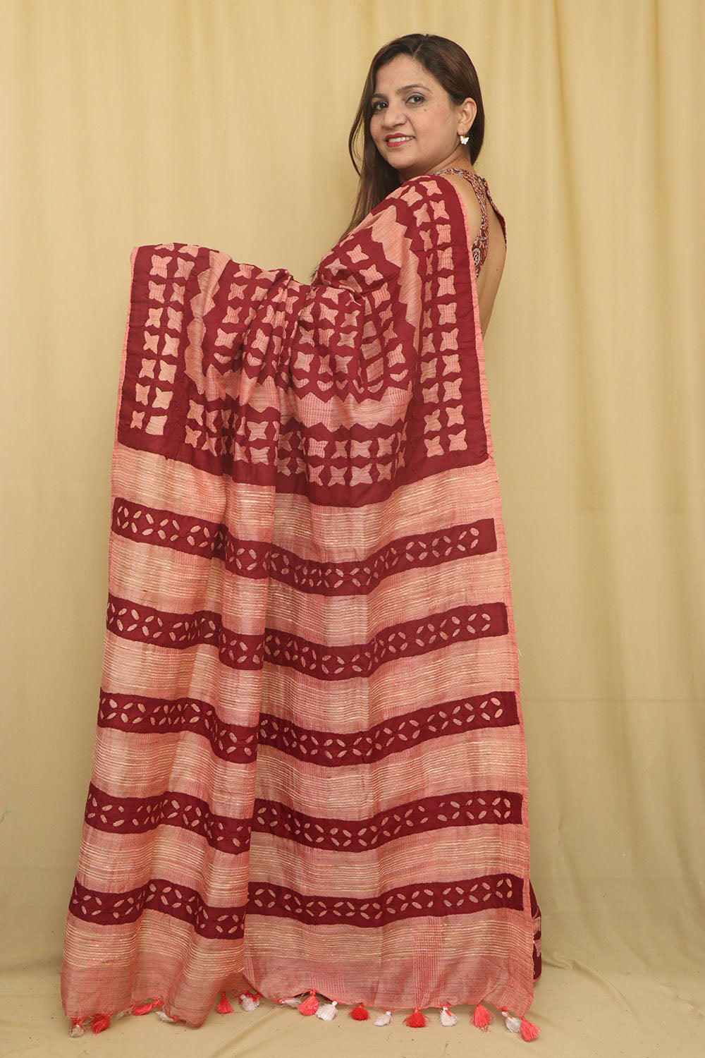 Peach Hand Applique Work Tussar Cotton Saree - Luxurion World