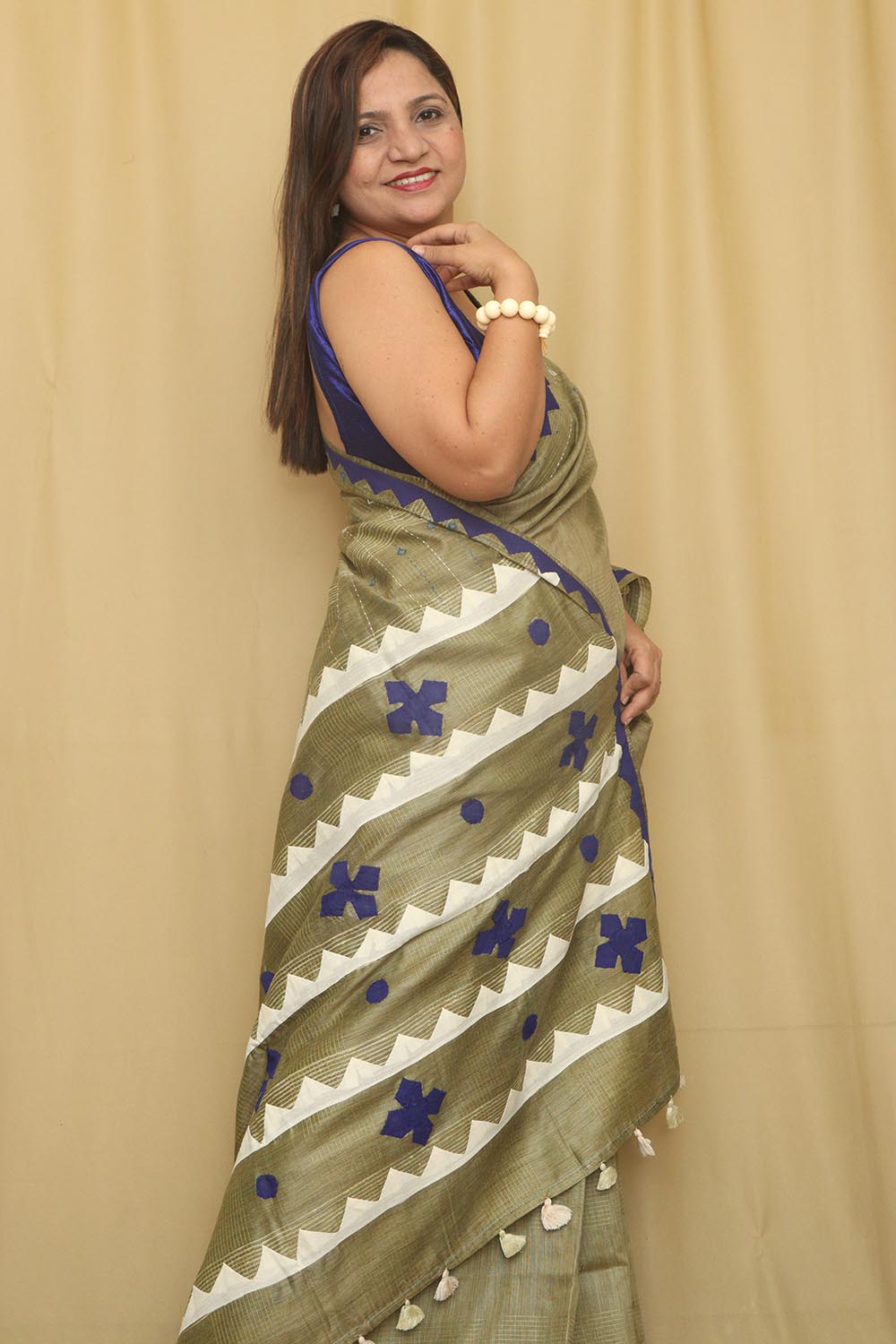 Green Hand Applique Work Tussar Cotton Saree - Luxurion World