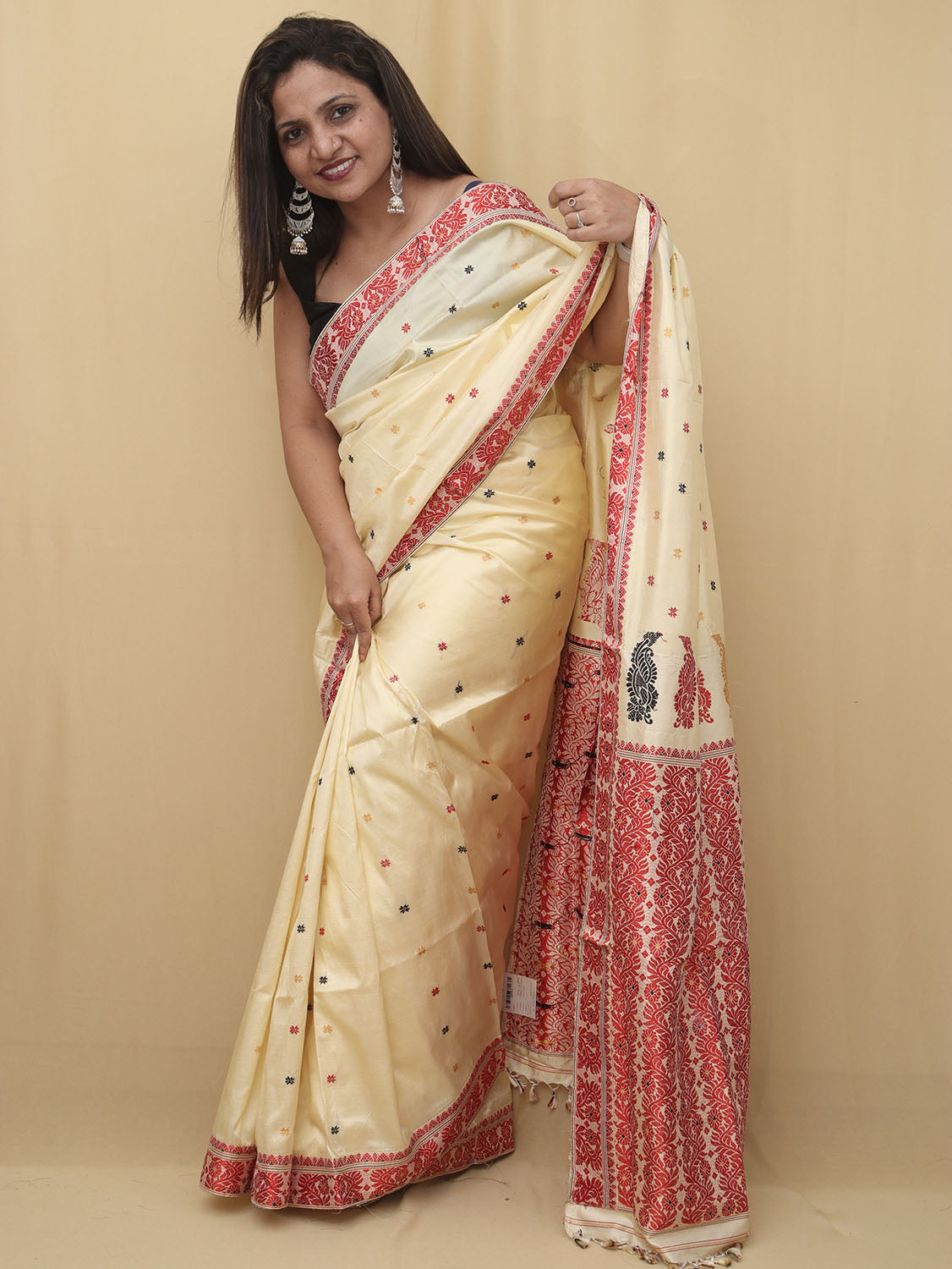 Cream Handloom Assami Pat Silk Saree - Luxurion World