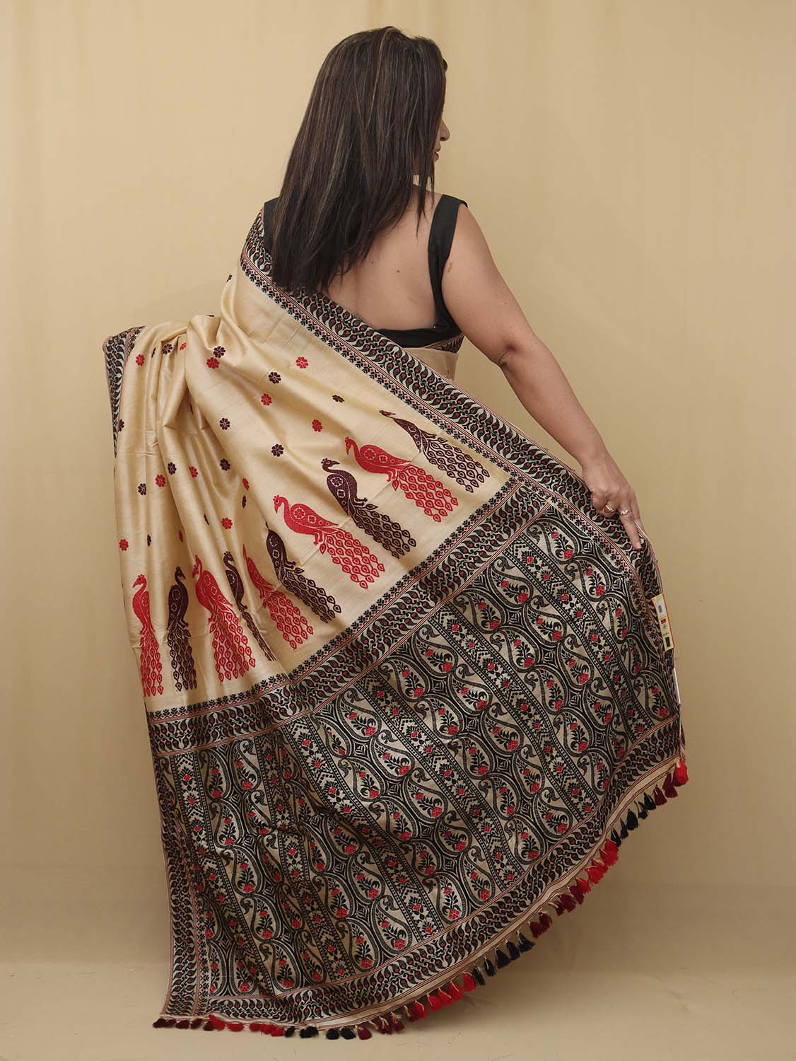 Cream Handloom Aasam Tussar Silk Saree - Luxurion World