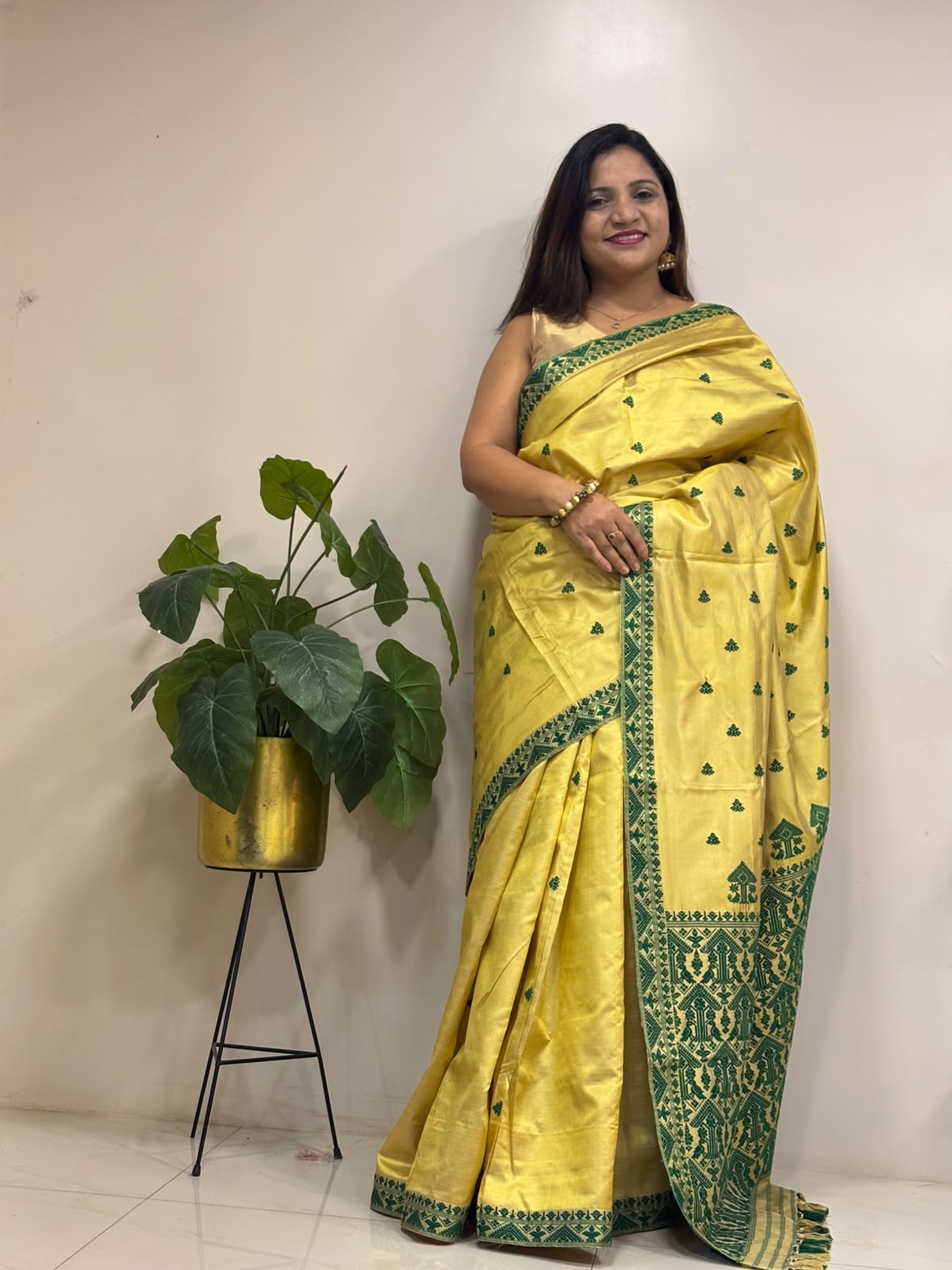 Pastel Handloom Assamese Pat Mulberry Tussar Silk Saree