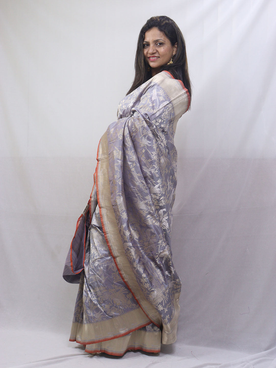 Stunning Grey Handloom Banarasi Katan Silk Saree - Pure Elegance - Luxurion World