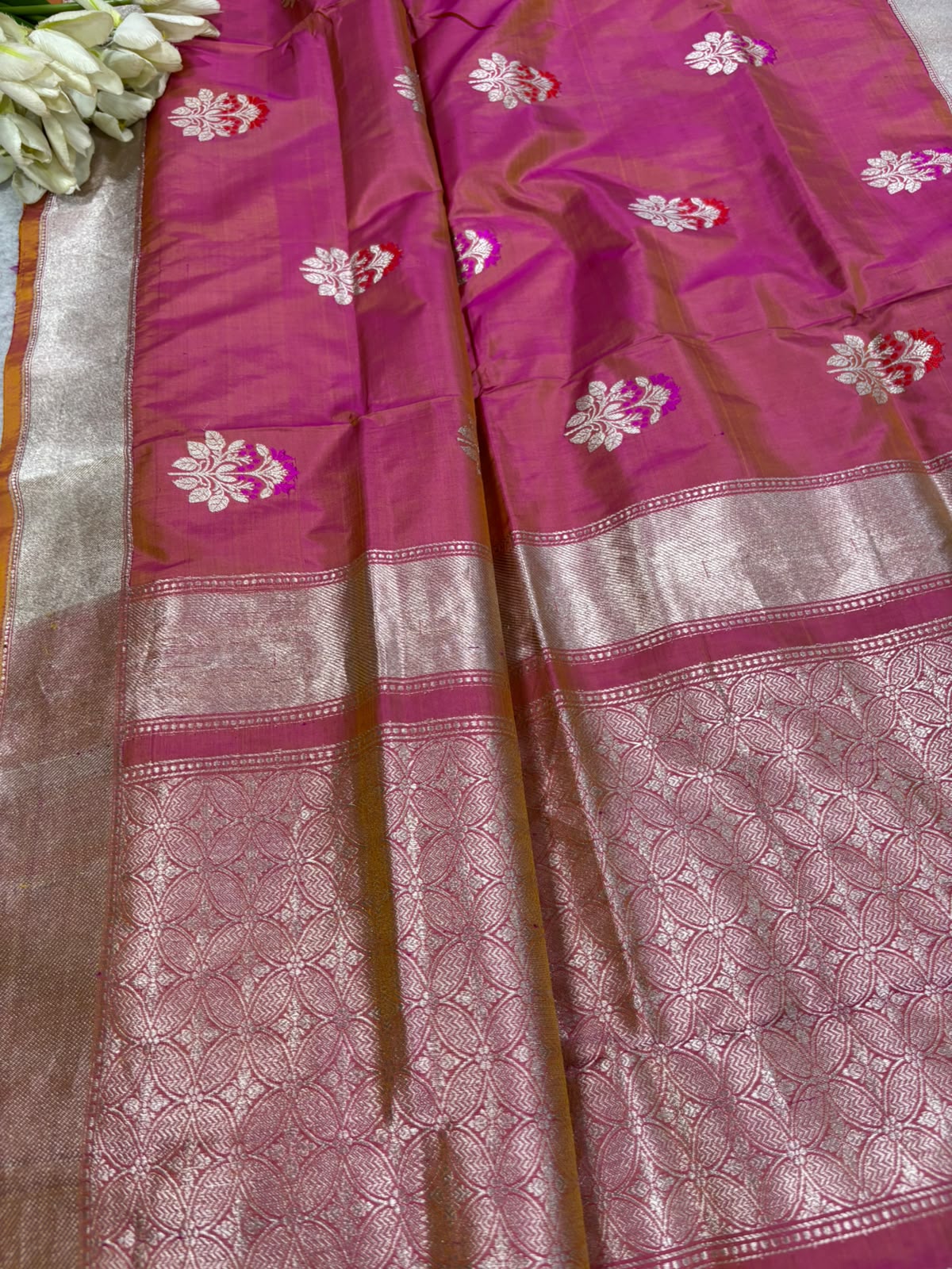 Pink Shot Banarasi Katan Silk Saree Meenakari Flower Design Handloom