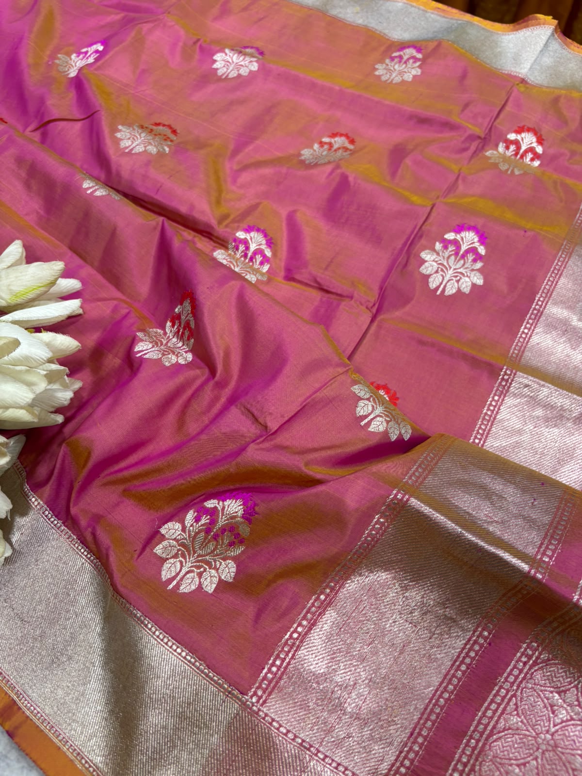 Pink Shot Banarasi Katan Silk Saree Meenakari Flower Design Handloom