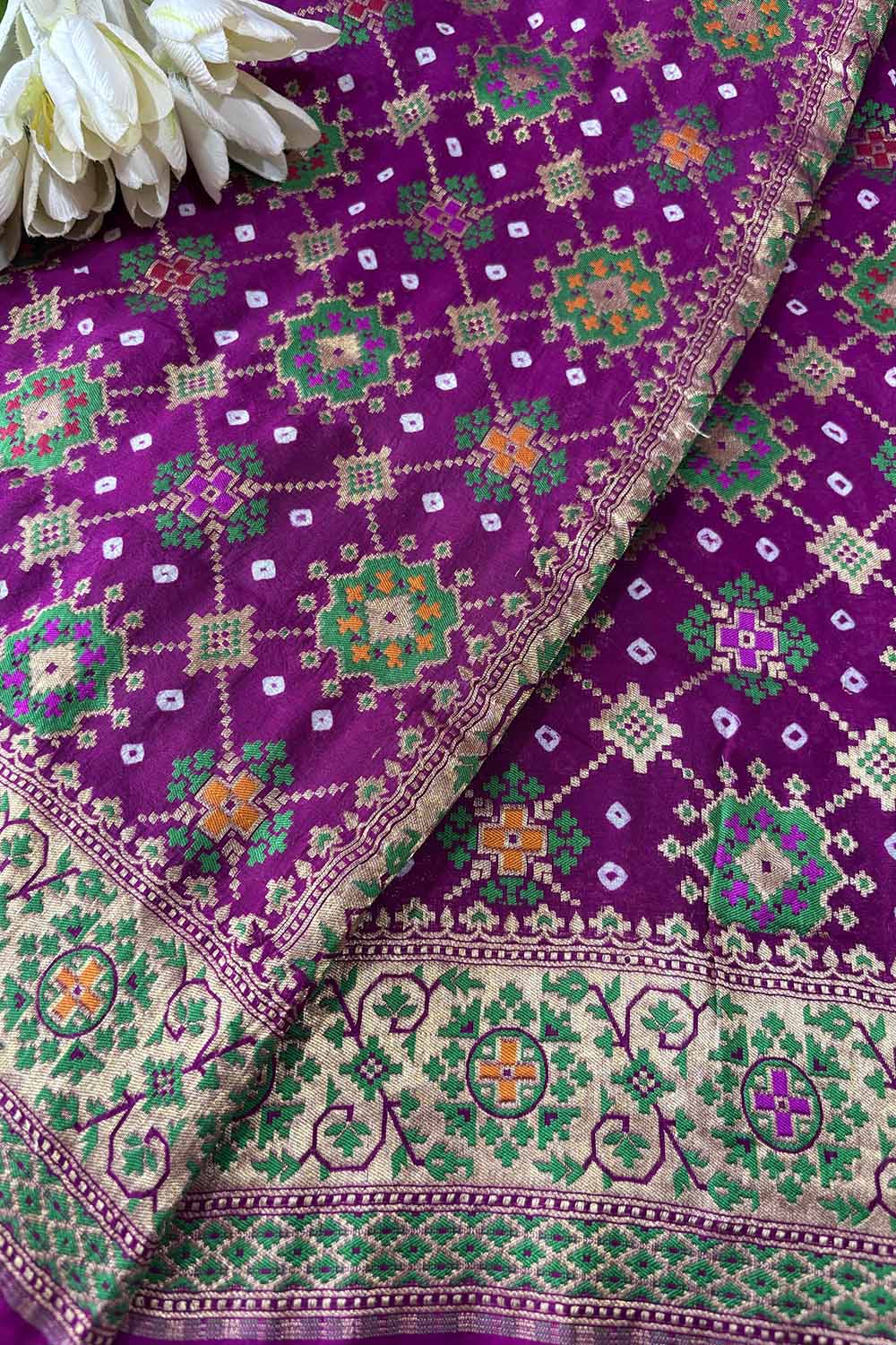 Purple Handloom Banarasi Pure Georgette Patola And Flower Design Meenakari Saree - Luxurion World