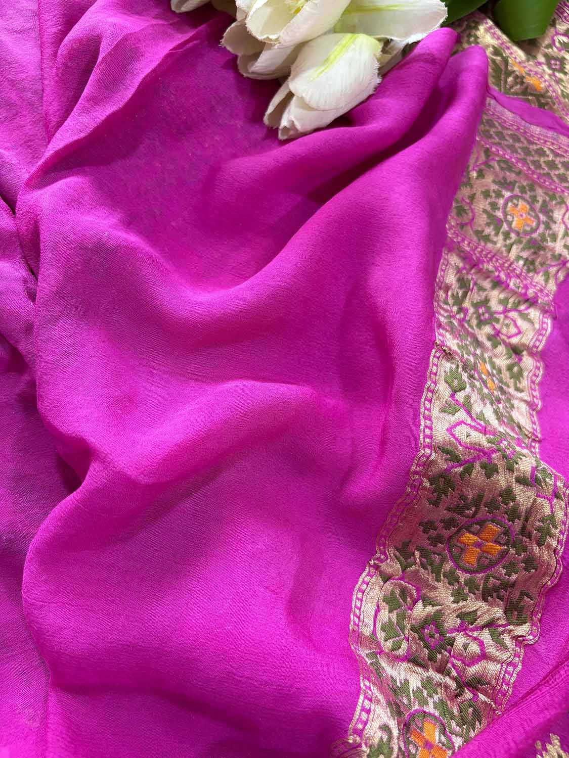Pink Handloom Banarasi Pure Georgette Patola And Flower Design Meenakari Saree - Luxurion World