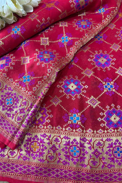 Red Handloom Banarasi Pure Georgette Patola And Flower Design Meenakari Saree - Luxurion World