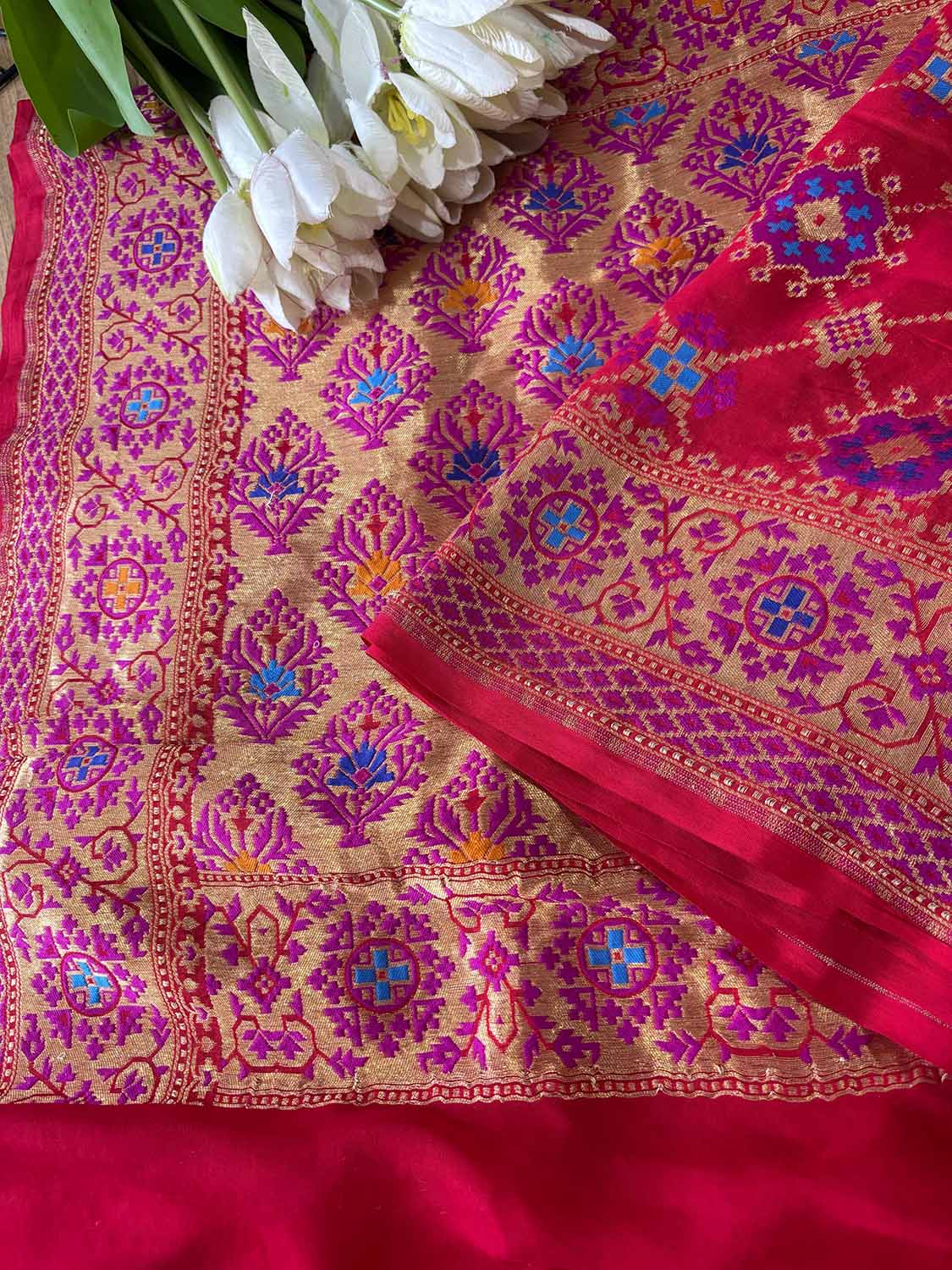 Red Handloom Banarasi Pure Georgette Patola And Flower Design Meenakari Saree - Luxurion World