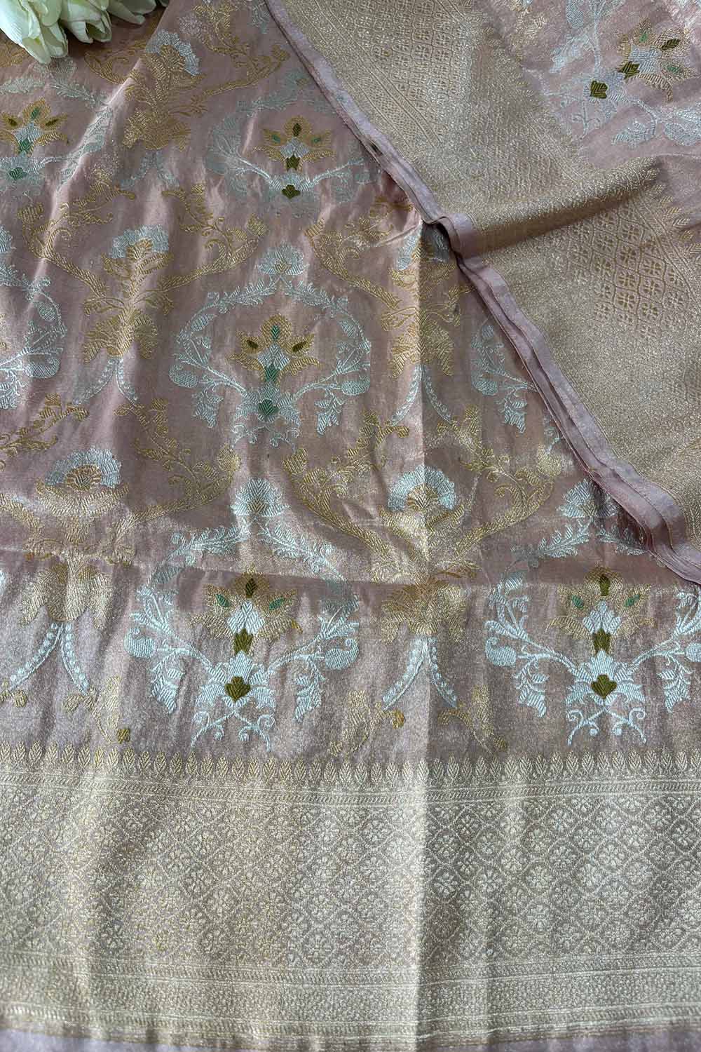 Pink Banarasi Handloom Meenakari Pure Tissue Silk Jangla Kadwa Weaved Flower Design Saree - Luxurion World