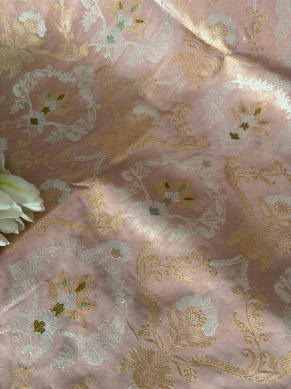 Pink Banarasi Handloom Meenakari Pure Tissue Silk Jangla Kadwa Weaved Flower Design Saree - Luxurion World