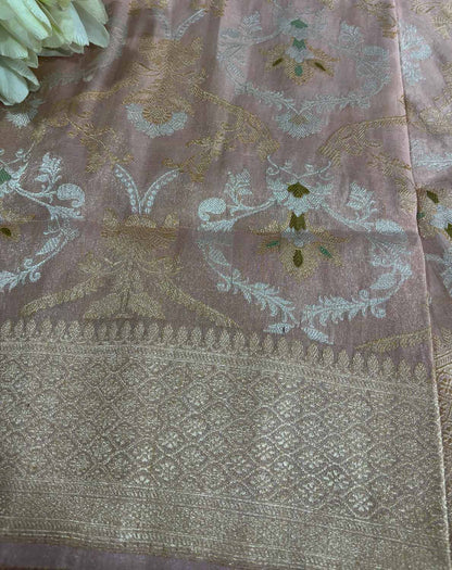Pink Banarasi Handloom Meenakari Pure Tissue Silk Jangla Kadwa Weaved Flower Design Saree - Luxurion World