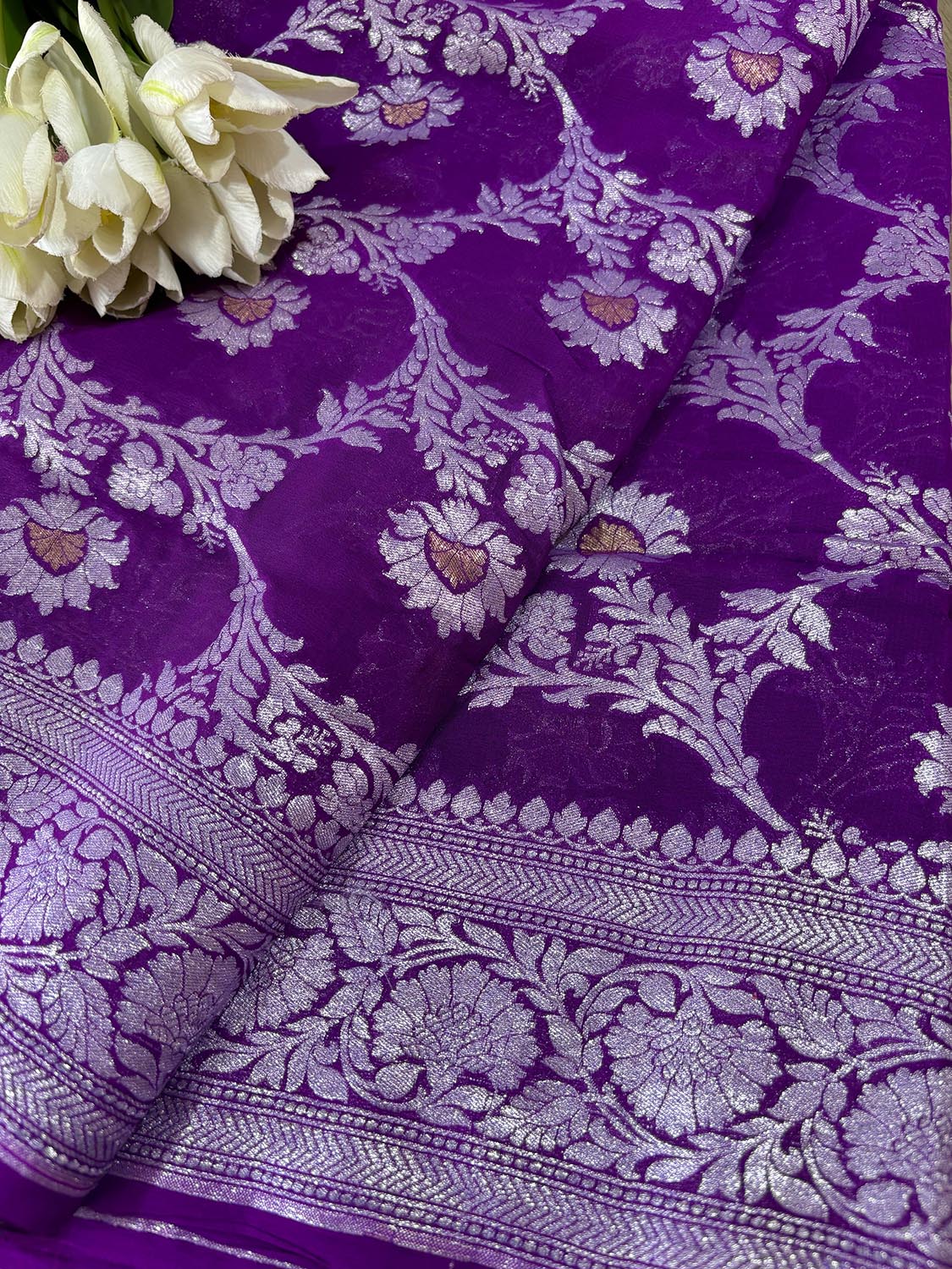 Elegant Purple Banarasi Handloom Pure Georgette Jaal Design Saree - Luxurion World