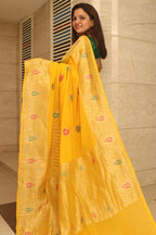 Yellow Banarasi Handloom Pure Georgette Kadwa Meenakari Saree - Luxurion World