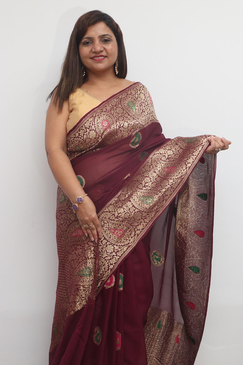 Elegant Maroon Banarasi Handloom Pure Georgette Kadwa Meenakari Paisley Design Saree - Luxurion World