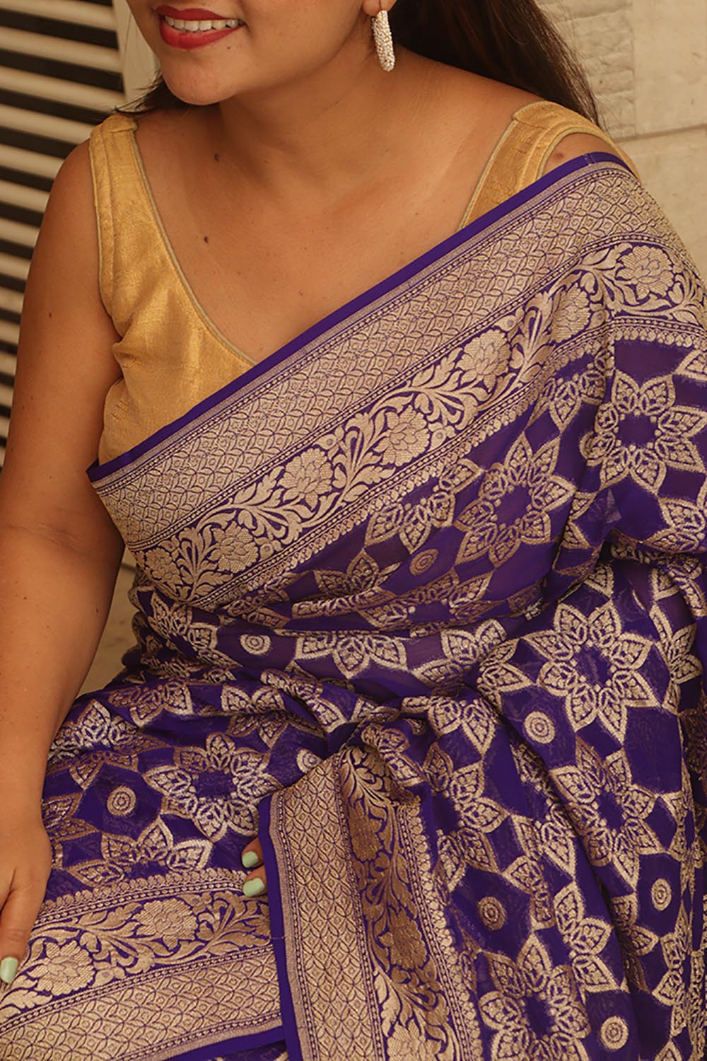 Blue Banarasi Handloom Pure Georgette Resham Zari Flower Design Saree - Luxurion World