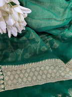 Green Banarasi Handloom Pure Georgette Resham Zari Saree - Luxurion World