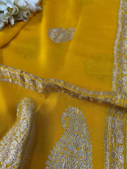 Yellow Banarasi Handloom Pure Georgette Kadwa Sona Roopa Skirt Border Saree - Luxurion World