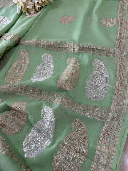 Elegant Pista Green Banarasi Handloom Pure Georgette Kadwa Sona Roopa Skirt Border Saree - Luxurion World