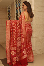 Red Banarasi Handloom Pure Georgette Geometric Design Saree - Luxurion World