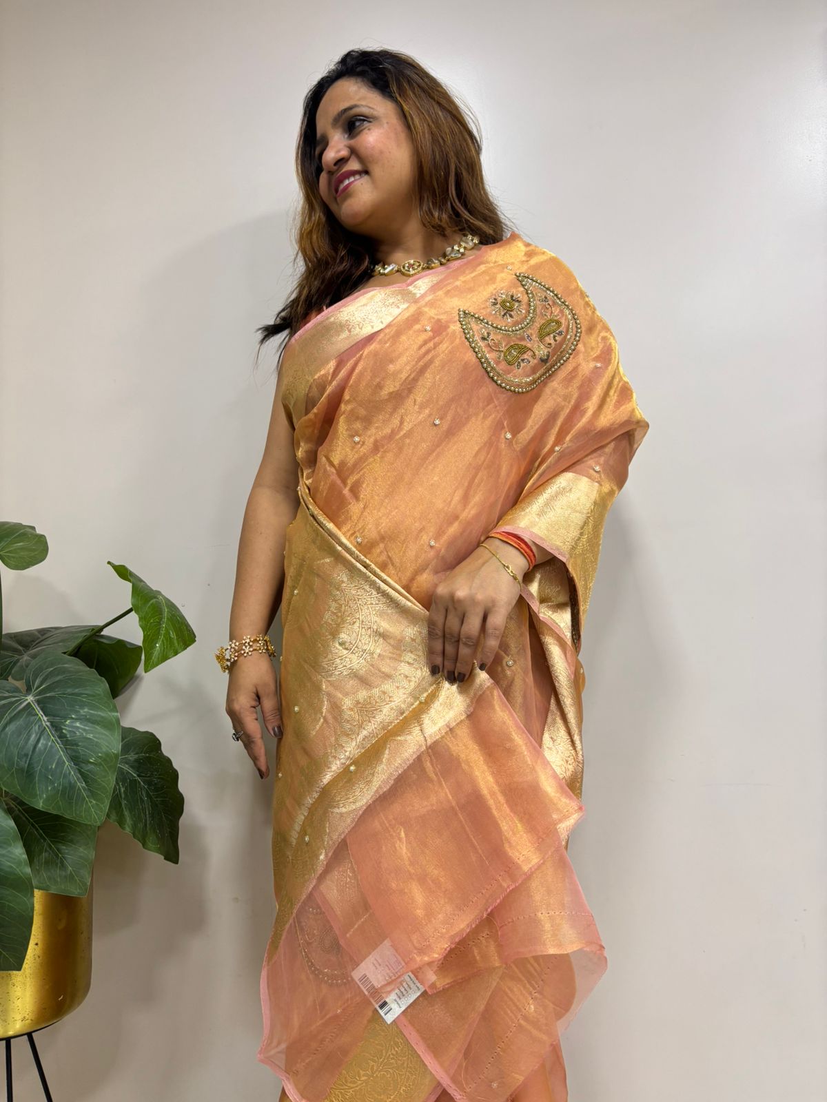 Peach Handloom Banarasi Pure Tissue Silk Embroidered Saree - Luxurion World