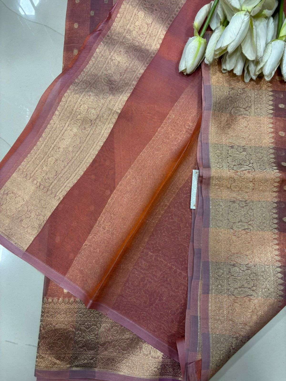 Multicolor Handloom Banarasi Pure Tissue Silk Rangkat Saree - Luxurion World