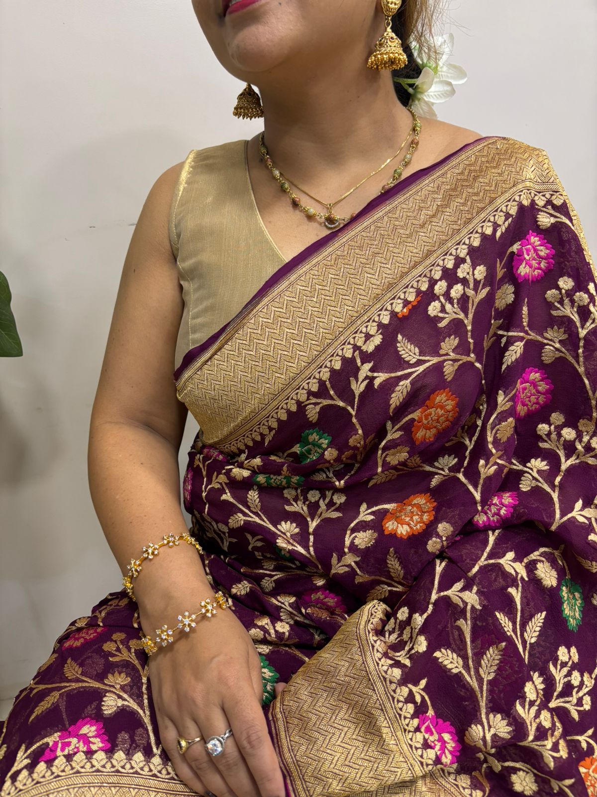 Maroon Handloom Banarasi Georgette Meenakari Flower Design Saree - Luxurion World