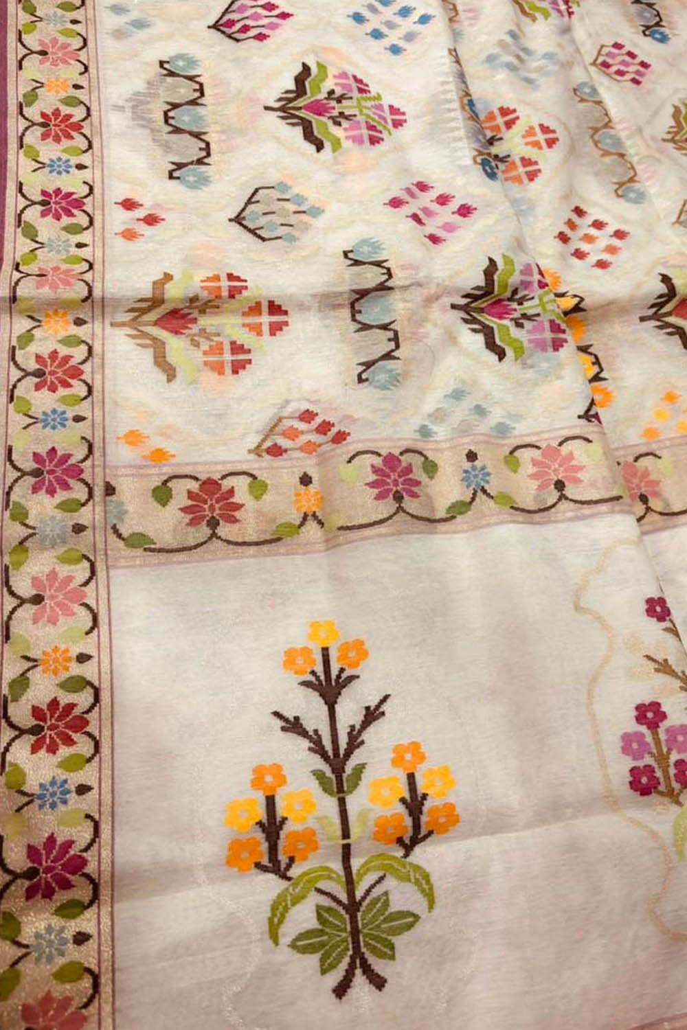Off White Pure Banarasi Jamdani Handloom Real Zari Chauth Meenakari Cotton Saree - Luxurion World