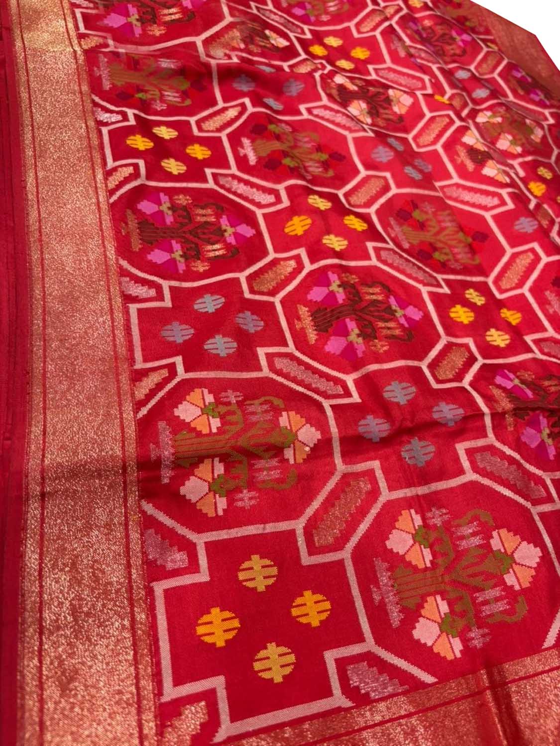 Red Pure Banarasi Jamdani Handloom Real Zari Chauth Meenakari Cotton Saree - Luxurion World