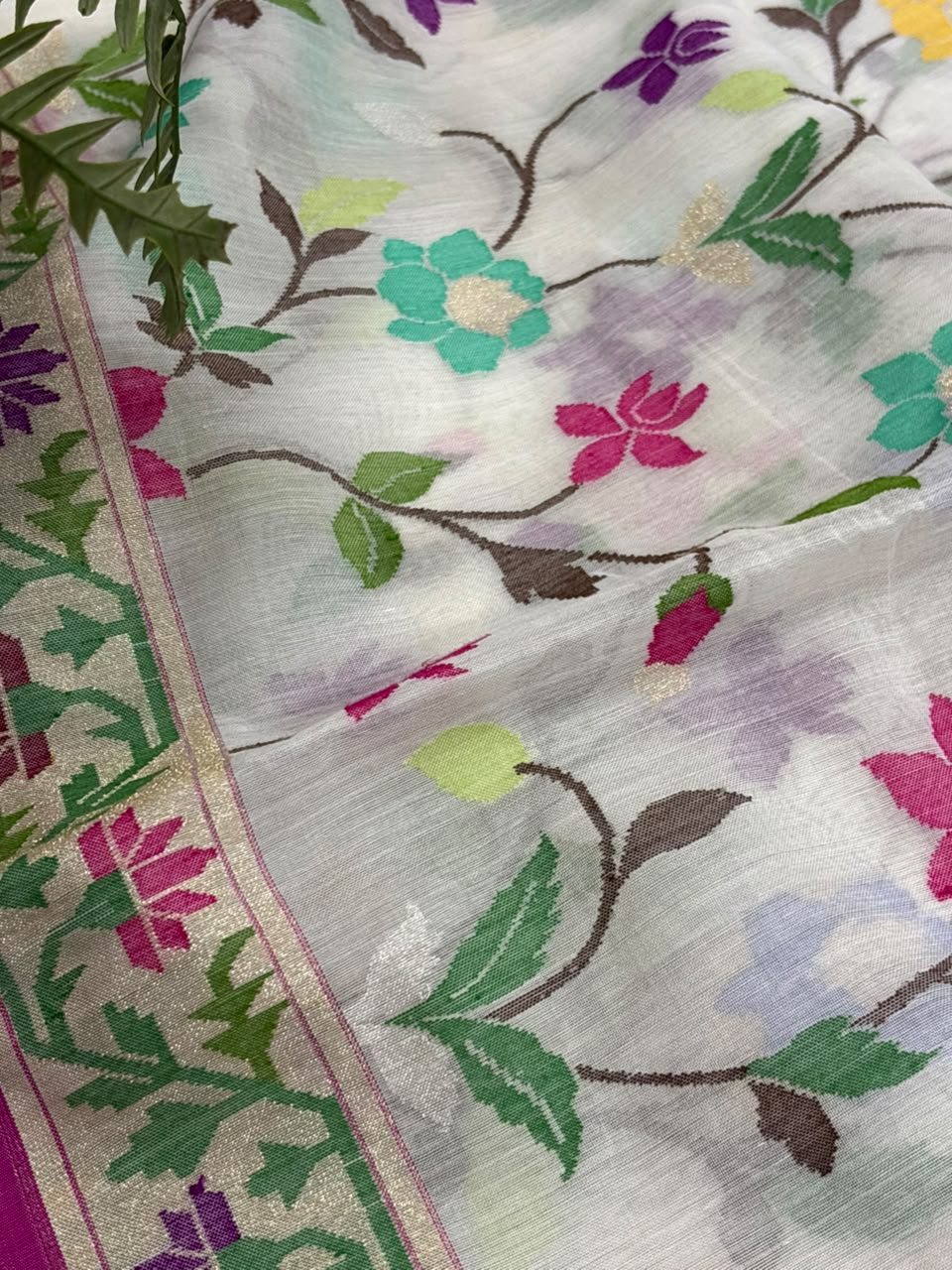 White Banarasi Jamdani Cotton Saree Real Zari Meenakari Bridal