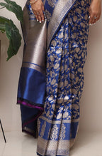 Exquisite Blue Handloom Banarasi Pure Katan Silk Flower Design Saree - Luxurion World