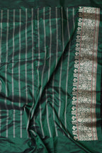 Exquisite Green Handloom Banarasi Pure Katan Silk Flower Design Saree - Luxurion World